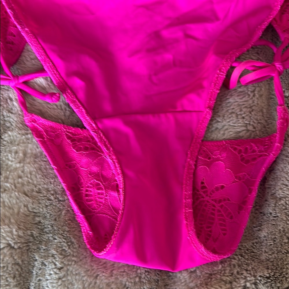 Victoria's Secret Hot Pink Lace Bikini - Picture 6 of 8